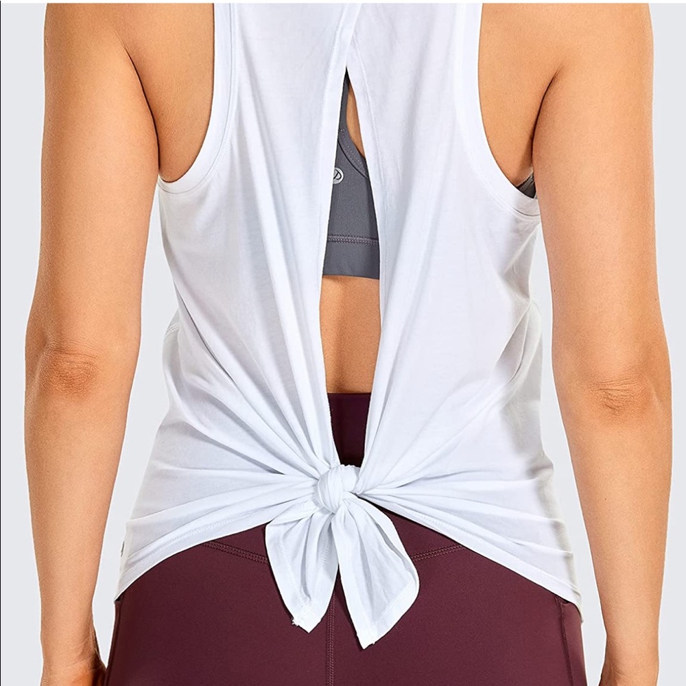 🌟HP🌟NWT Lagaci Tie Back Tank Top in White